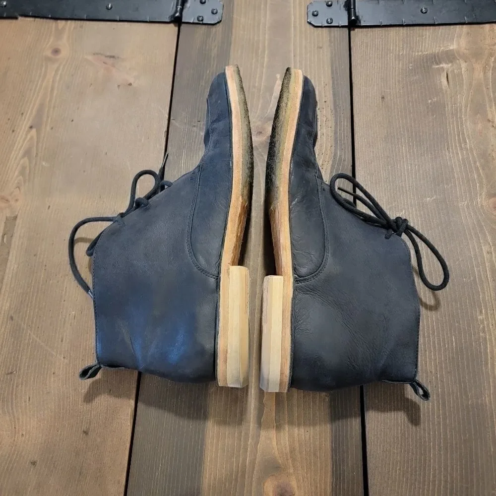 Vince Camuto Signature Hesten Chukka boot size 11